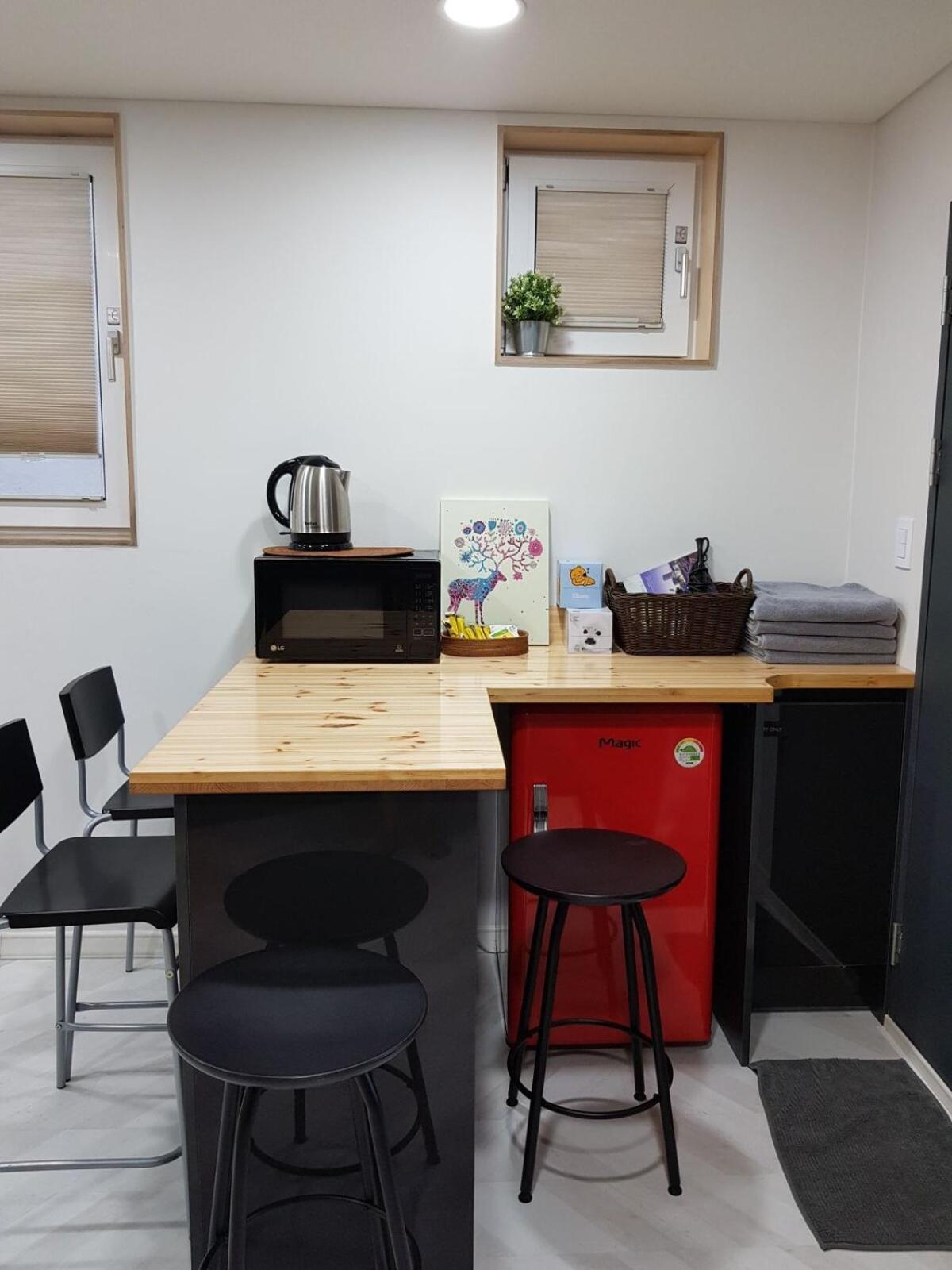 Cozy Near Hongdae Sogang Ewha Seoul